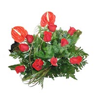 9 adet kirmizi g�l ve antorium  �stasyon Mah �i�ek yolla 