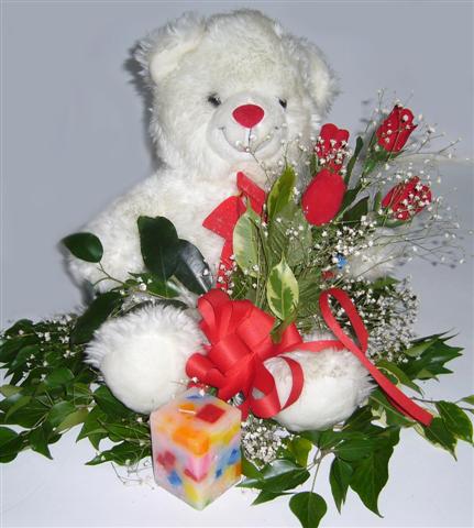 4 adet kirmizi g�l buketi ve mum