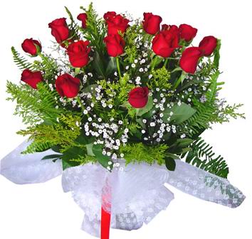 Mara�al�akmak Mah sevgilime hediye �i�ek  12 adet kirmizi g�l buketi esssiz g�rsellik
