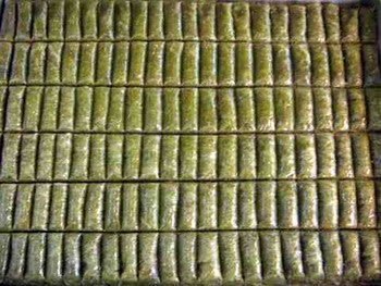 pasta yolla Essiz lezzette 1 kilo Fistikli D�r�m Menderes Mah �i�ek yolla , �i�ek g�nder 