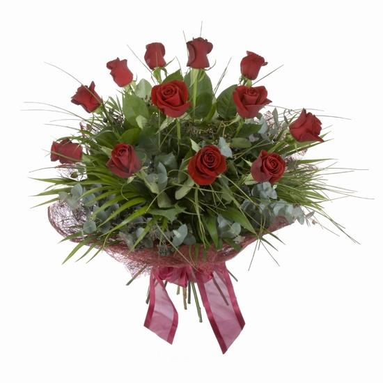 Etkileyici buket 11 adet kirmizi g�l buketi Tando�an Mah g�venli kaliteli h�zl� �i�ek 