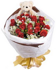 15 cm boyutlarinda ayicik ve 12 adet g�l Atat�rk Mah yurti�i �i�ek sipari�i 