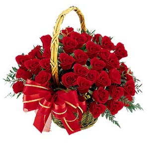 Malazgirt Mah anneler g�n� �i�ek yolla  41 adet k�rm�z� g�l sepeti aranjman�