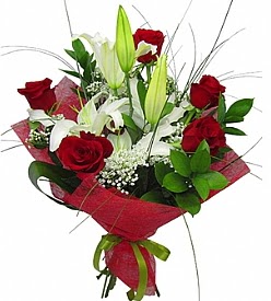 1 dal kazablanka 5 k�rm�z� g�l buketi Mevlana Mahallesi �i�ek sat��� 