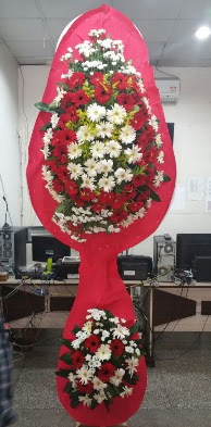 Ahievran Mahallesi �i�ek sipari�i sitesi  D���n Nikah A��l�� �i�ek Modelleri