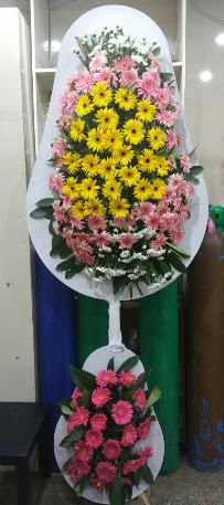 Ertu�rulgazi Mah �i�ek g�nderme  D���n Nikah A��l�� �i�ek Modelleri Mara�al�akmak Mah sevgilime hediye �i�ek 