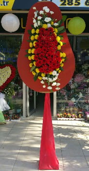Mara�al�akmak Mah sevgilime hediye �i�ek  D���n nikah a��l�� �i�e�i modeli