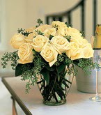 Atat�rk Mah yurti�i �i�ek sipari�i  11 adet sari g�l mika yada cam vazo tanzim