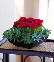 Atat�rk Mah yurti�i �i�ek sipari�i  10 adet kare mika yada cam vazoda g�l tanzim