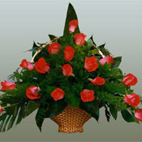 Atat�rk Mah yurti�i �i�ek sipari�i  sepet i�erisinde 12 adet g�l tanzimi