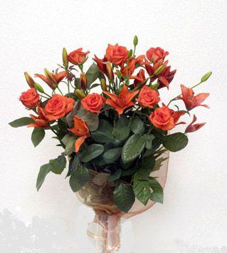 9 adet g�l ve 3 adet lilyum �i�egi buketi  Fatih �i�ek g�nderme sitemiz g�venlidir 