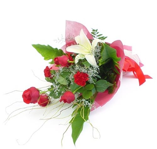 Mevsim �i�eklerinden karisik buket Fatih �i�ek g�nderme sitemiz g�venlidir 