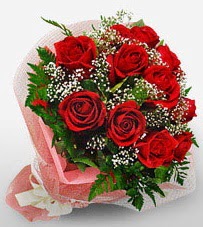 12 adet k�rm�z� g�llerden kaliteli g�l Menderes Mah �i�ek yolla , �i�ek g�nder 