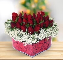 15 k�rm�z� g�lden kalp mika �i�e�i Mara�al�akmak Mah sevgilime hediye �i�ek 