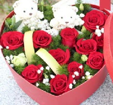 2 adet ay�c�k 9 k�rm�z� g�l kalp i�erisinde Tando�an Mah g�venli kaliteli h�zl� �i�ek 