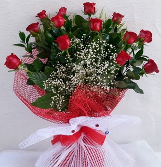 13 k�rm�z� g�lden k�z isteme s�z �i�e�i H�rriyet Mah 14 �ubat sevgililer g�n� �i�ek 