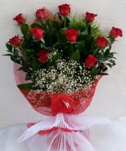 11 adet k�rm�z� g�lden g�rsel �i�ek Mara�al�akmak Mah sevgilime hediye �i�ek 