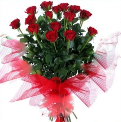 15 adet k�rm�z� g�l buketi Fatih �i�ek g�nderme sitemiz g�venlidir 