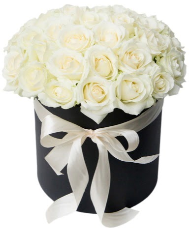 41 adet beyaz g�l kutuda s�z Mara�al�akmak Mah sevgilime hediye �i�ek  s�per g�r�nt�